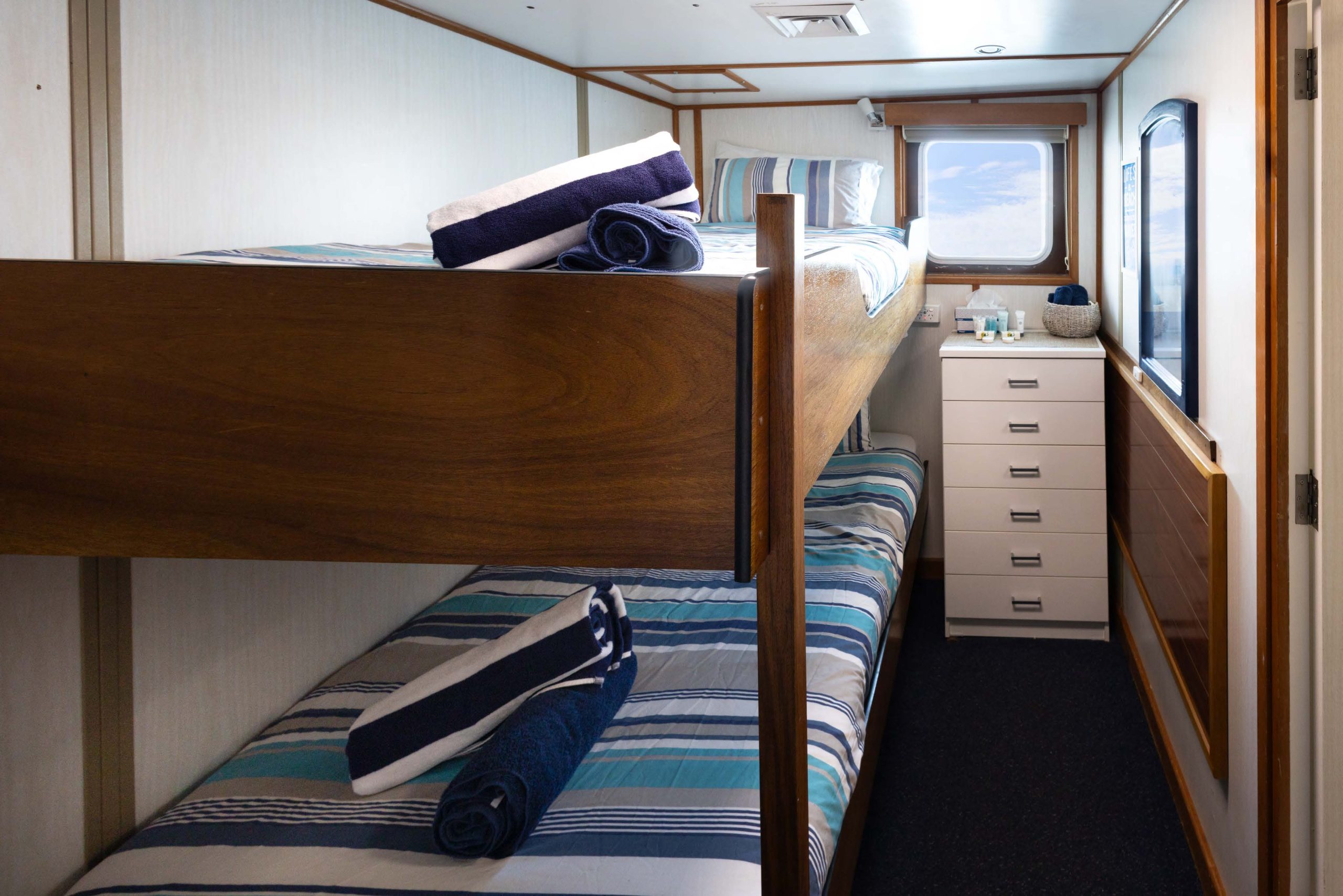 Bunk Cabin 21