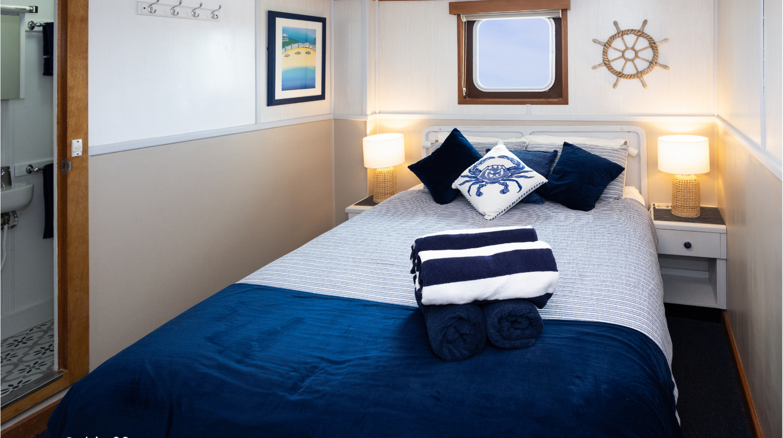 Eco Abrolhos CabinSlider 0005 Cabin 26